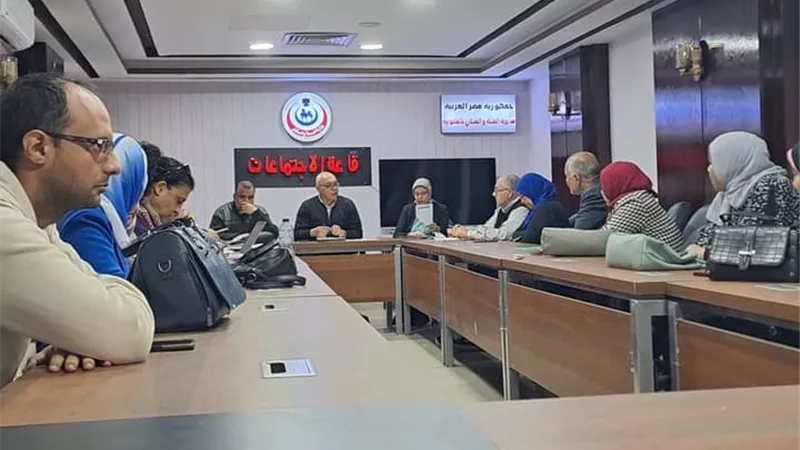 وكيل صحة القليوبية :امتداد حملة طرق الأبواب للتطعيم ضد كورونا