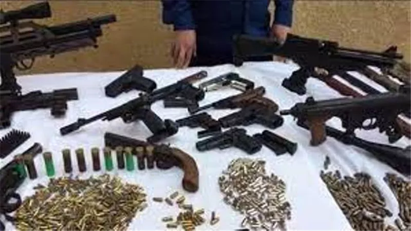 الداخلية : ضبط 310 قضية مخدرات و62 قطعة سلاح نارى