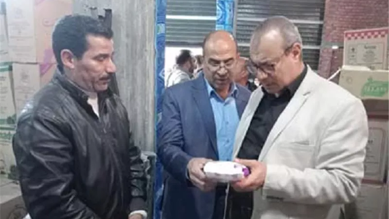 موائد رجال الأعمال وأصحاب الشركات.. تسعد البسطاء والمحتاجين