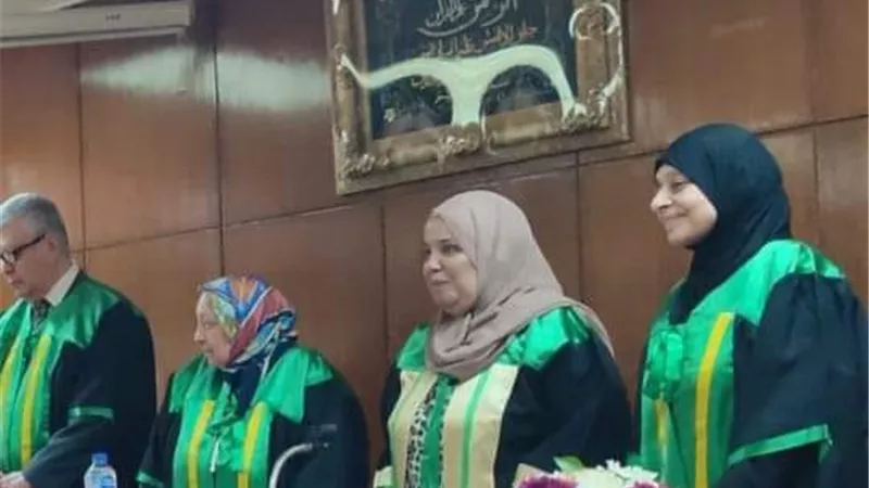 رسالة دكتوراه تناقش سبل تحقيق الميزة التنافسية بالمدارس الصناعية
