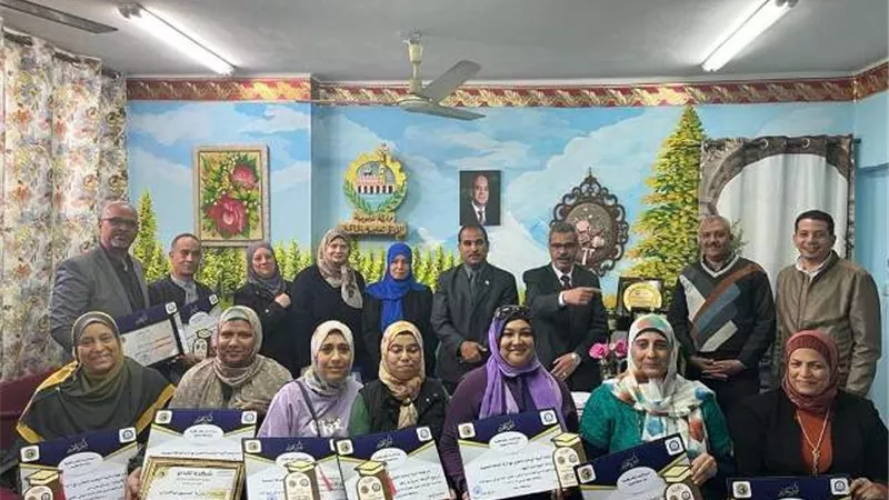 تكريم قادة الفرق الكشفية والإرشادية بتعليم الخانكة