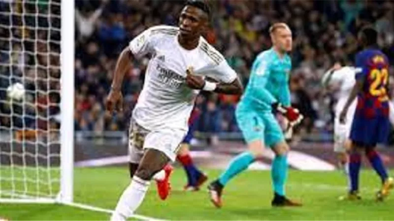 فينيسيوس يضرب شباك برشلونة بالهدف الأول لريال مدريد .. فيديو