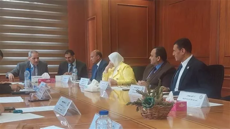 الهلالي يرأس الاجتماع الثلاثين للجنة محو الامية بالأعلى للجامعات