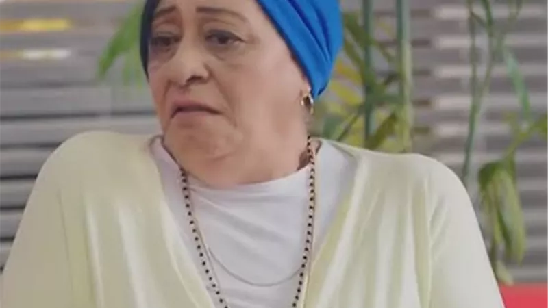 موعد ومكان عزاء لبني محمود