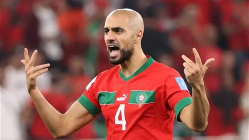 جاتوزو يشيد بأداء سفيان أمرابط مع فيورنتينا