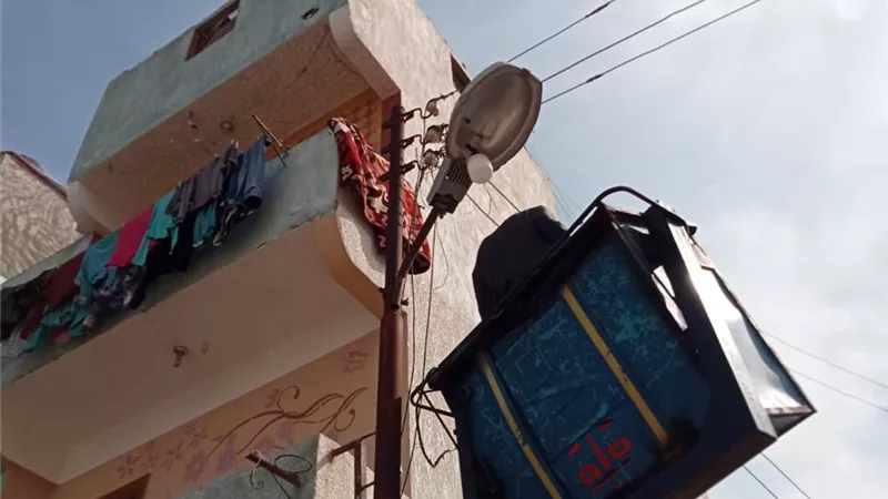 نظافة وإنارة يومية في القنطرة غرب بالإسماعيلية