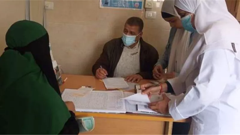 محافظ البحر الاحمر: قافلة عين شمس تنفذ 74 عملية بشلاتين وحلايب