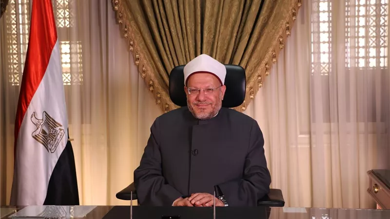 المفتي يُهنيء الرئيس والمصريين بحلول شهر رمضان الكريم