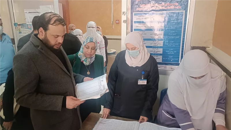 مدير صحة الإسماعيلية يتفقد المنشآت الطبية بالقصاصين