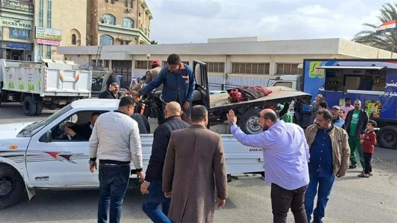 جهاز العبور يشن حملة موسعة بمعاونة شرطة التعمير والمرافق