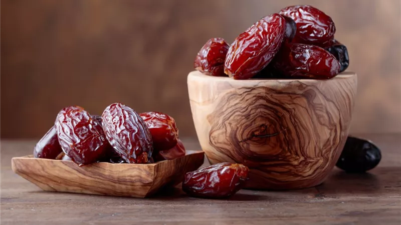 فوائد الإفطار على التمر في شهر رمضان