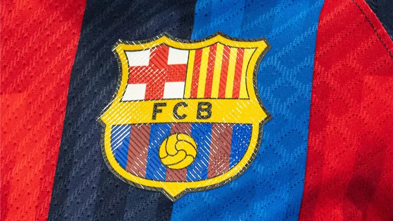 برشلونة مهدد بالحرمان من دوري أبطال أوروبا