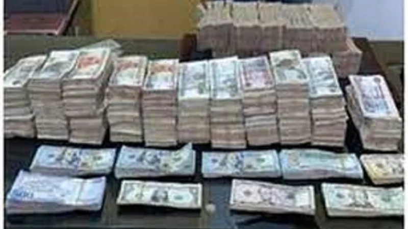 تجارة العملات.. ضيعت تحويشة العمر