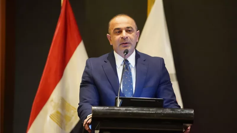 نائب وزيرة التخطيط يشارك في افتتاح «تعزيز الحياد التنافسي»