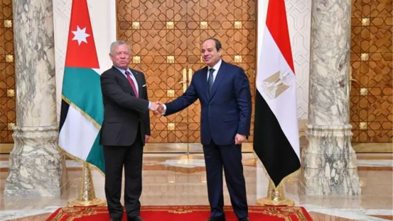 الرئيس السيسي يهنئ هاتفيا ملك الأردن بحلول شهر رمضان