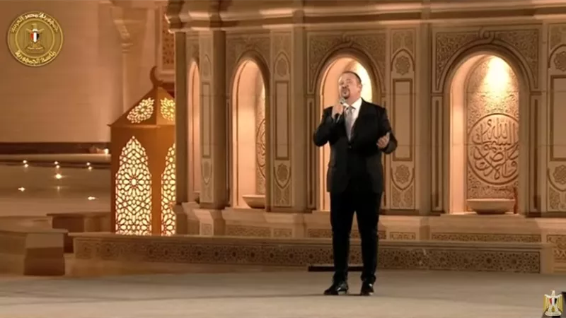 هشام عباس يغني 