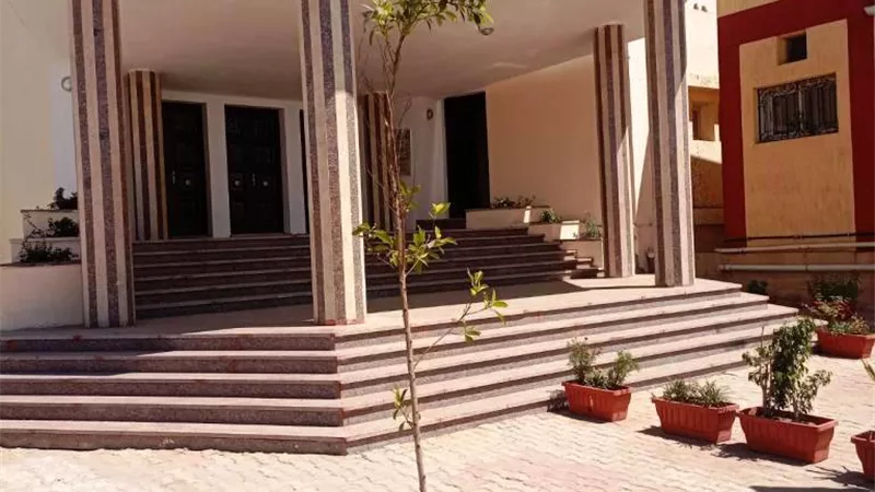 أشرف عطية: إفتتاح مسجد نادى أسوان الرياضى أمام المصلين
