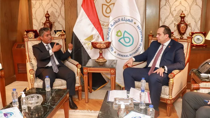 رئيس الرعاية الصحية يبحث التعاون مع مجموعة هوليستيك الإماراتية