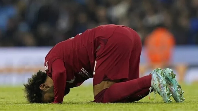محمد صلاح يهنئ المسلمين بحلول شهر رمضان
