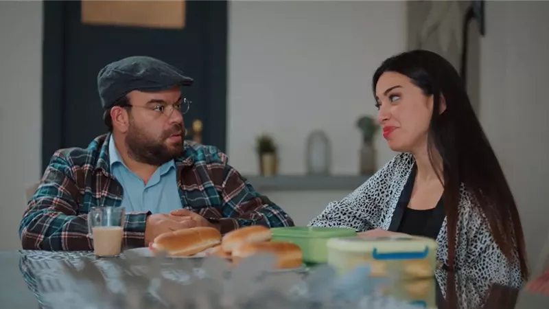 الحلقة 2.. محمد عبد الرحمن يحاول الهرب من القاتل في كشف مستعجل