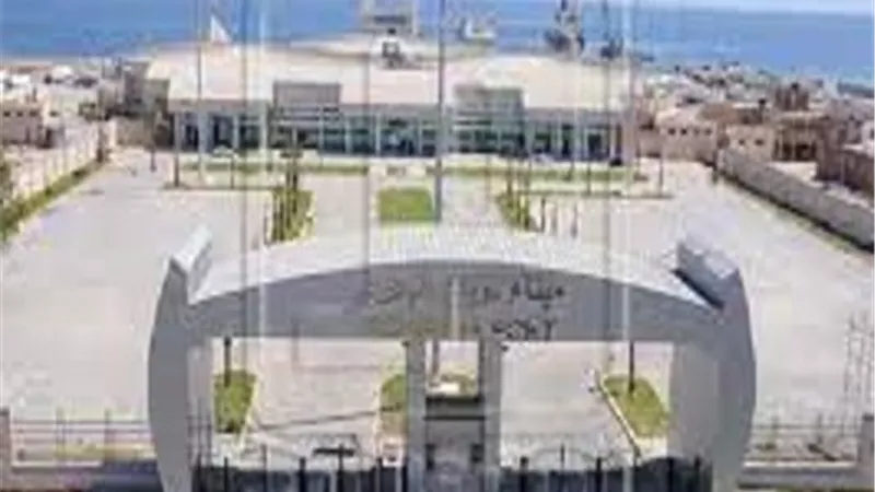 اعادة فتح ميناء نويبع البحرى بعد تحسن الأحوال الجوية