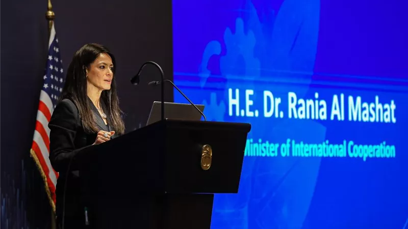 المشاط: نعمل على وضع الاستراتيجيات القطرية وفقا للأولويات الوطنية
