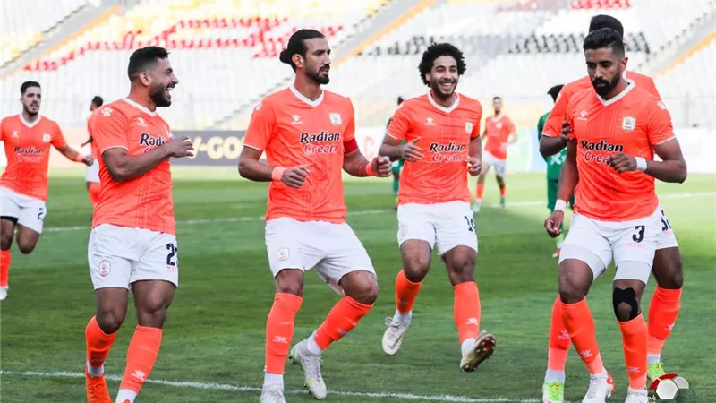 بفرمان كولر.. الأهلى يتحرك لضم مهاجم فاركو في ميركاتو الصيف