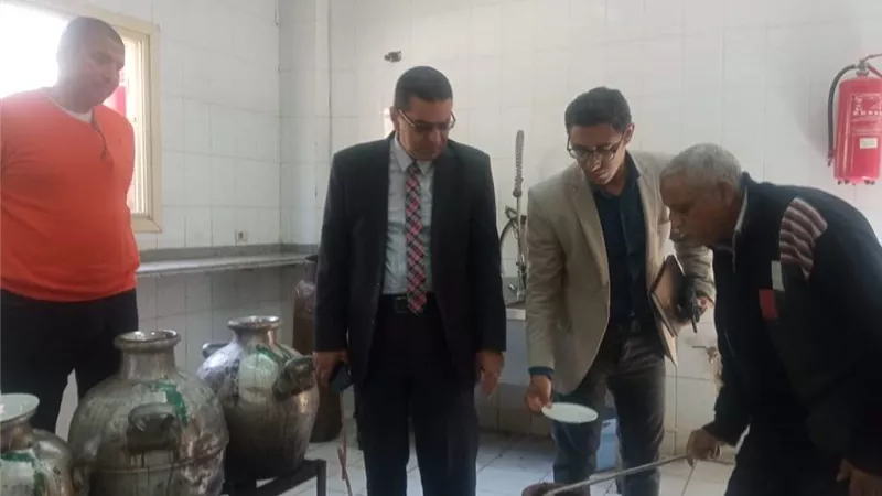 رئيس مدينة المنيا يتفقد مشروع 