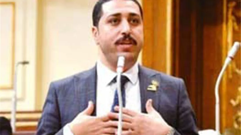 طلب إحاطة بشأن زيادة كثافة الفصول بمدارس بني سويف