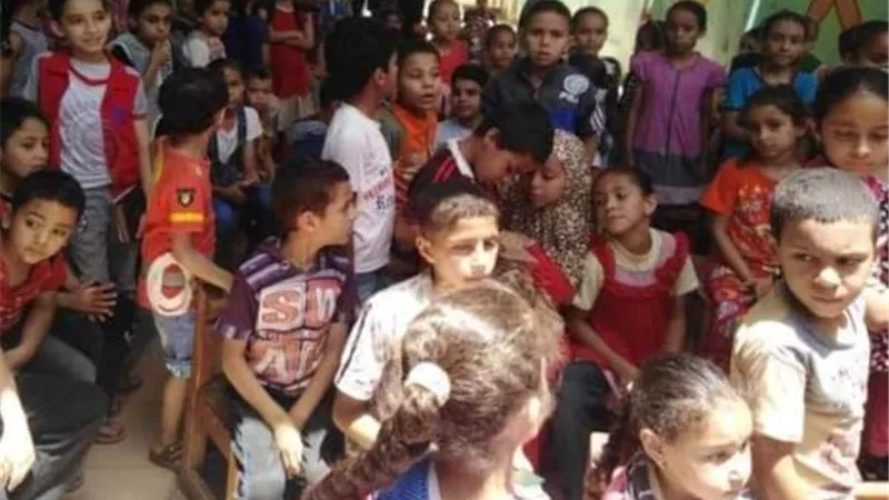 تلاميذ الفصل ببنى سويف: جمعوا مصروفهم لانشاء وصلة مياه خيريه