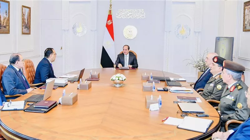 الرئيس السيسي يوجه بالمتابعة الدقيقة للإنشاءات والمشروعات بالعاصمة الإدارية