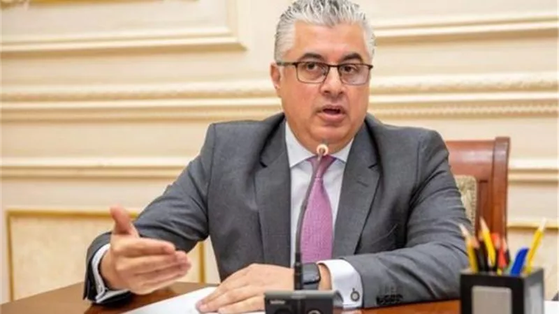 جمال الدين:بدء تقديم الخدمات البحريةعبرموانئ المنطقة إبريل المقبل