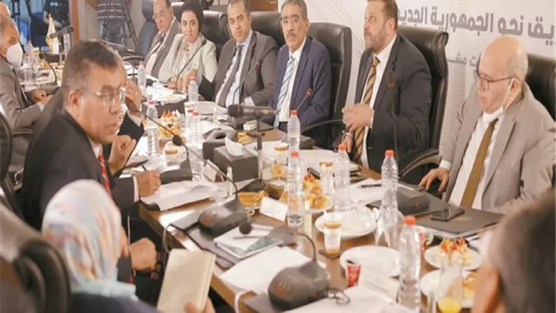 الكلمة للشعب