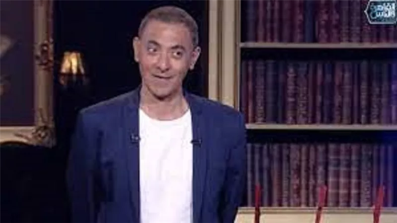 فتحى عبد الوهاب عن احمد زكى: 