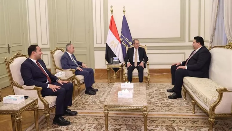 عمرو طلعت يستقبل رئيس مجلس إدارة الشركة المصرية للاتصالات