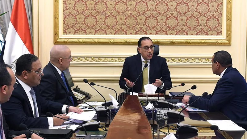 مدبولى يستعرض التحضيرات الخاصة باستضافة مصرللمنتدى الحضري العالمي