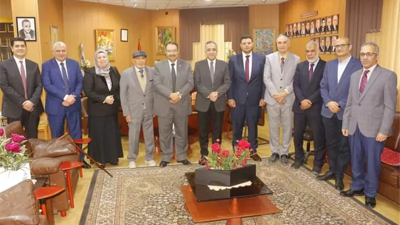 جامعة المنصورة تكرم أعضاء الفريق العلمى ومكتب العلاقات الدولية
