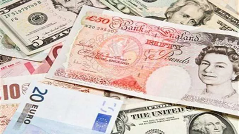 كسر هيمنة الدولار.. الدول الكبرى في العالم تقرر التعامل بعملاتها الوطنية