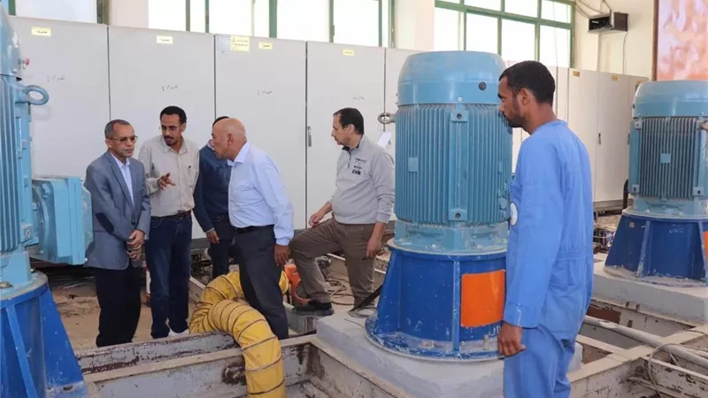 رئيس شركة مياه البحر الاحمر يتفقد عدد من المواقع والاعمال