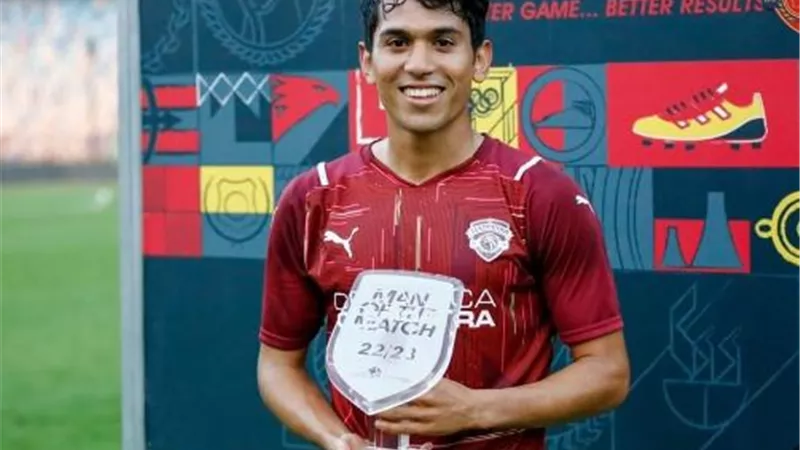 الاهلى يضم خليفة على معلول فى الانتقالات الصيفية