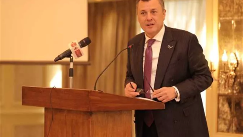 وزير الآثار : نستهدف 15 مليون سائح في 2023