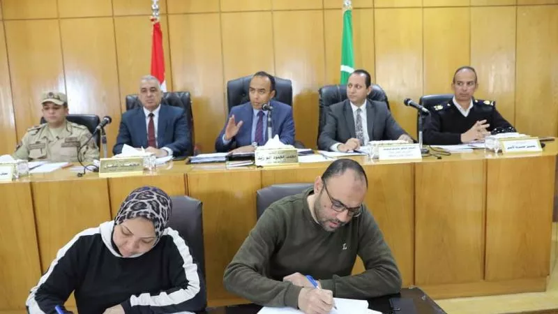 توجيهاتبتكثيف الحملات التموينية على منافذ السلع فى المنيا