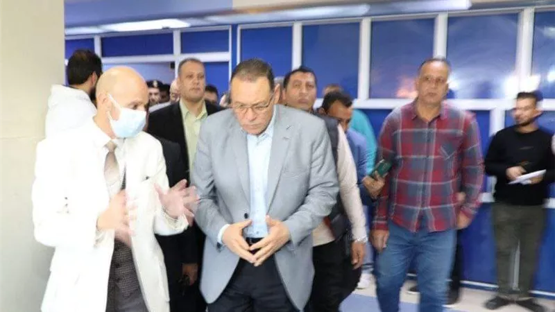 محافظ الشرقية يطمئن على الحالةالصحية لمصابي حادث بلببيس