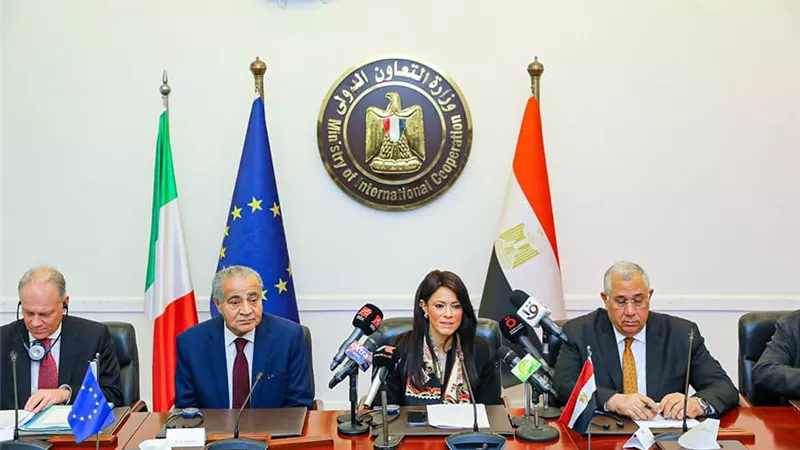3 وزراء يشهدون اتفاقية بين الاتحاد الأوروبي والوكالة الإيطالية