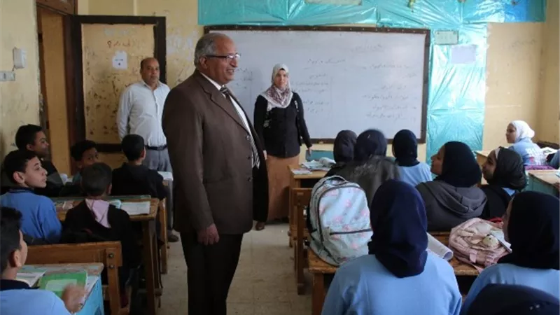 وكيل الوزارة يتفقد سير العملية التعليمية بمدارس ببا