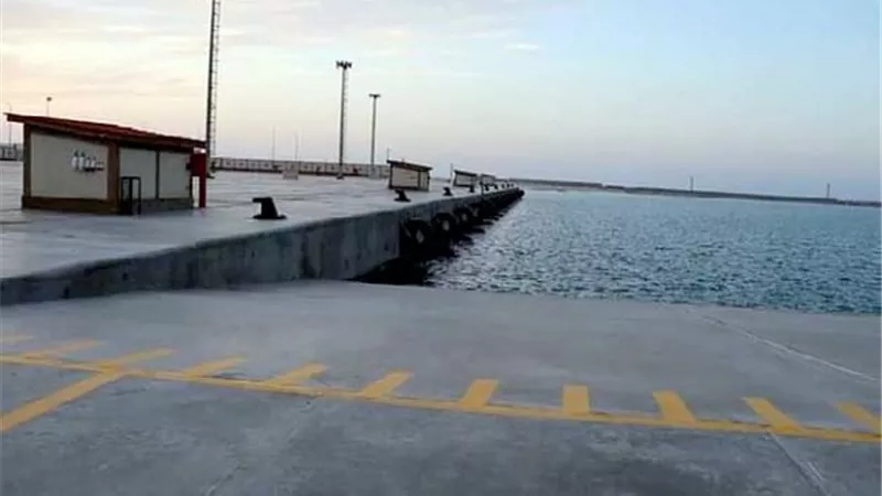 مصيدة المفاعل النووي.. وصلت إلي ميناء الضبعة