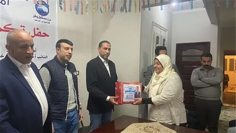 مستقبل وطن ابوتيج يكرم الأمهات المثاليات