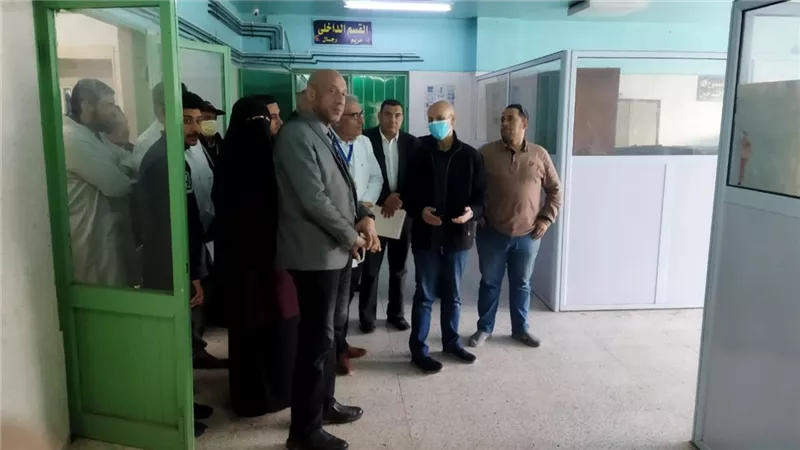 وكيل وزارة الصحة بالشرقية يتفقد مستشفيات الصوفية وأولادصقر
