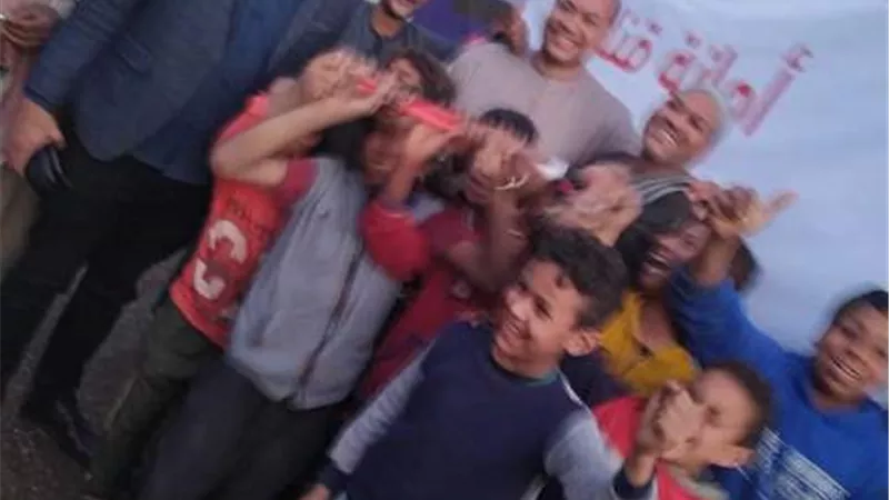 الأمين المساعد لحزب مستقبل وطن بقنا توزيع 2500 كرتونة مواد غذائية