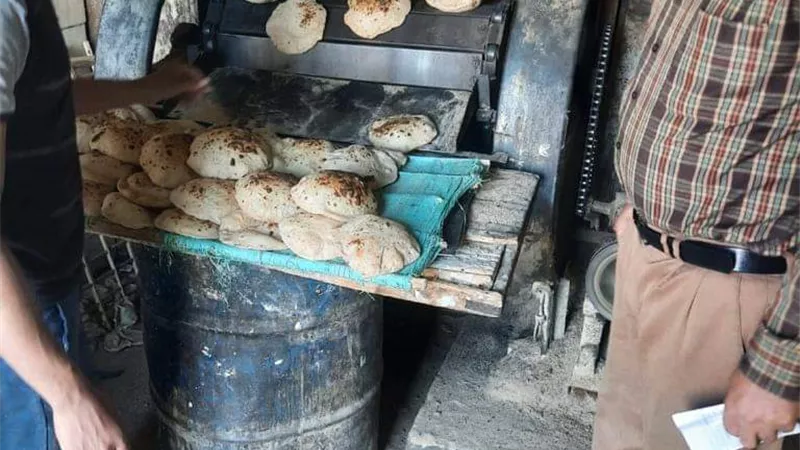 تحرير 40 مخالفة تموينية على المخابز بمركزى سمالوط وديرمواس